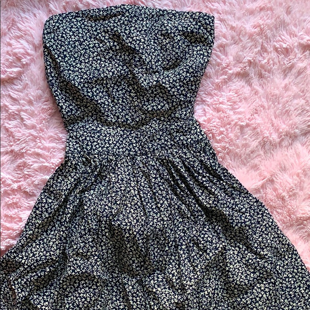 Forever 21 strapless dress